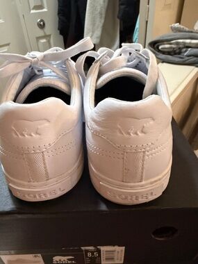 Women’s Sorel sneakers